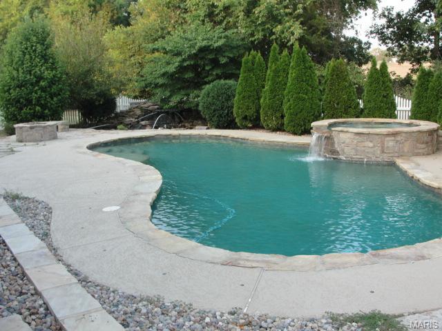 204 Camelot Dr, Weldon Spring, MO 63304 photo 20