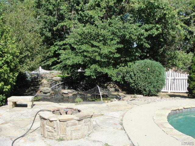 204 Camelot Dr, Weldon Spring, MO 63304 photo 24