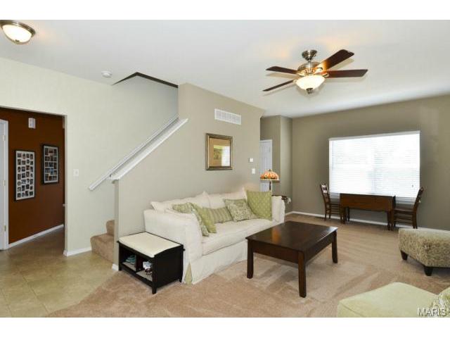 1969 Briarfield Dr, O'fallon, MO 63367 photo 5