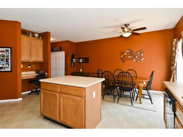 1969 Briarfield Dr, O'fallon, MO 63367 photo 1