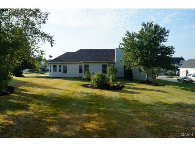 5525 Hennsley Cir, Weldon Spring, MO 63304 photo 23