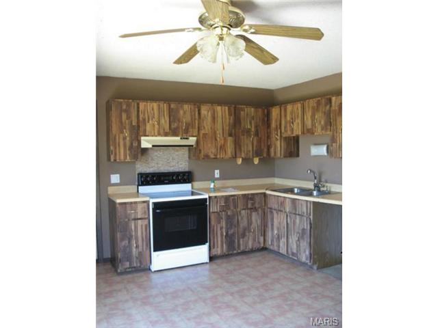 13 Winter Hill Ct, O'fallon, MO 63366 photo 3