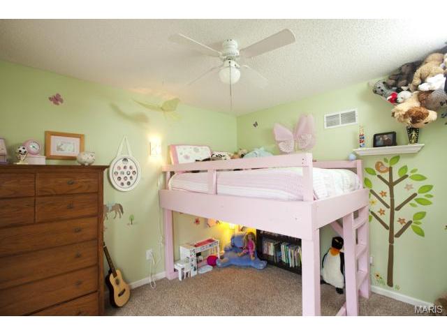 1828 Sapling Dr, O'fallon, MO 63366 photo 10