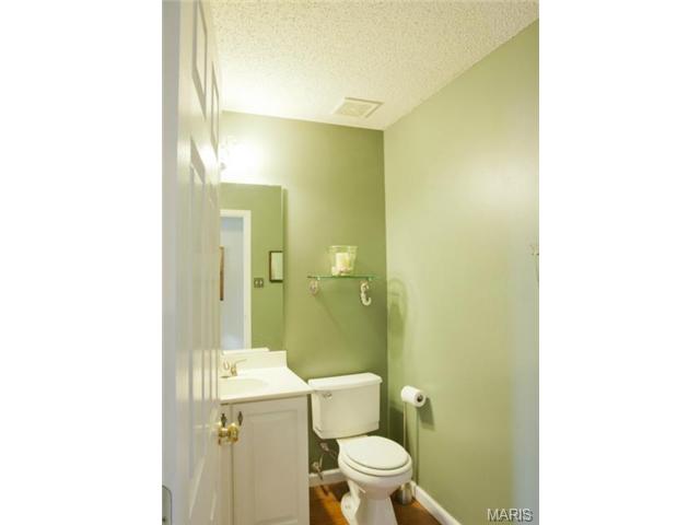 1828 Sapling Dr, O'fallon, MO 63366 photo 23