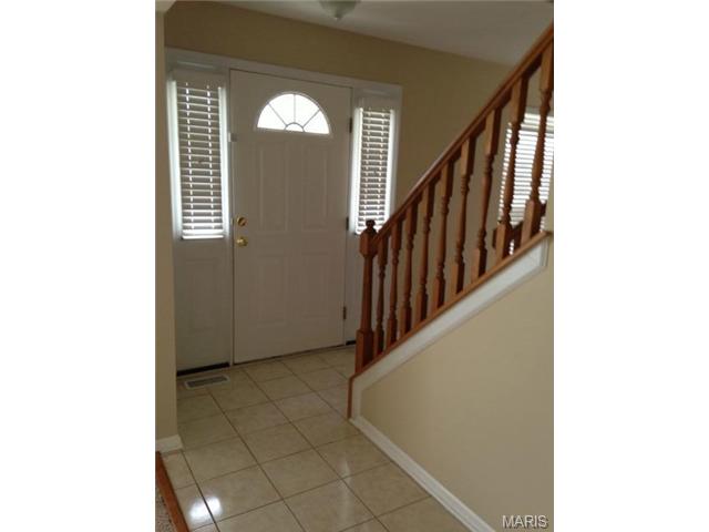 4 Deer Pointe Ct, O'fallon, MO 63366 photo 4