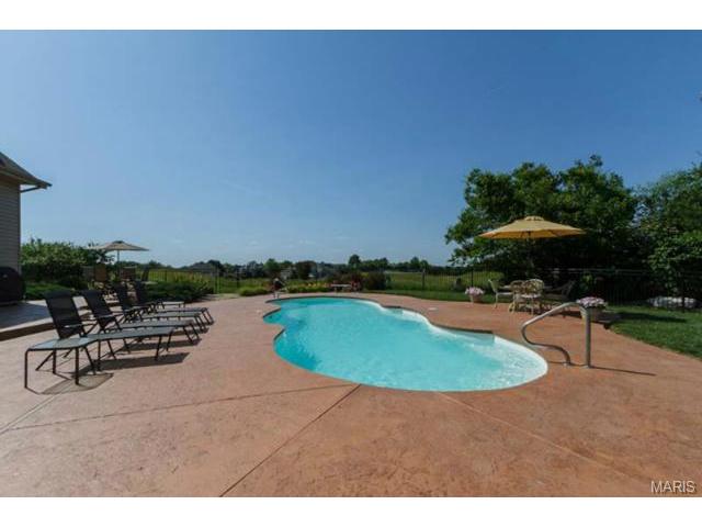 4717 Crosshaven Dr, Weldon Spring, MO 63304 photo 47