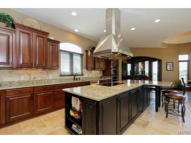 4717 Crosshaven Dr, Weldon Spring, MO 63304 photo 13