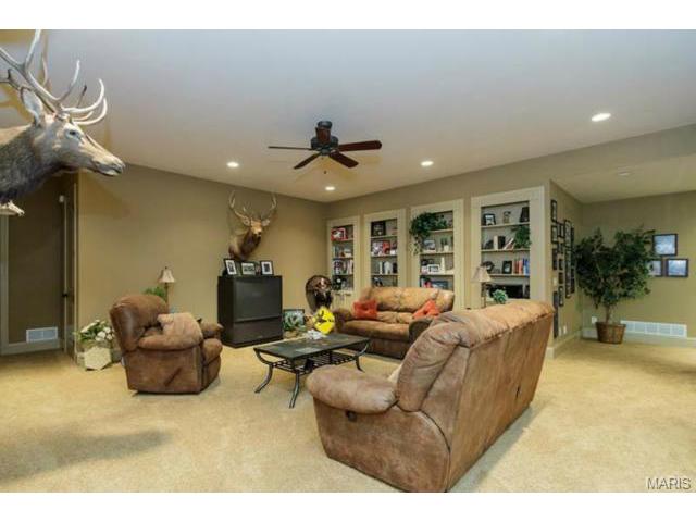 4717 Crosshaven Dr, Weldon Spring, MO 63304 photo 33