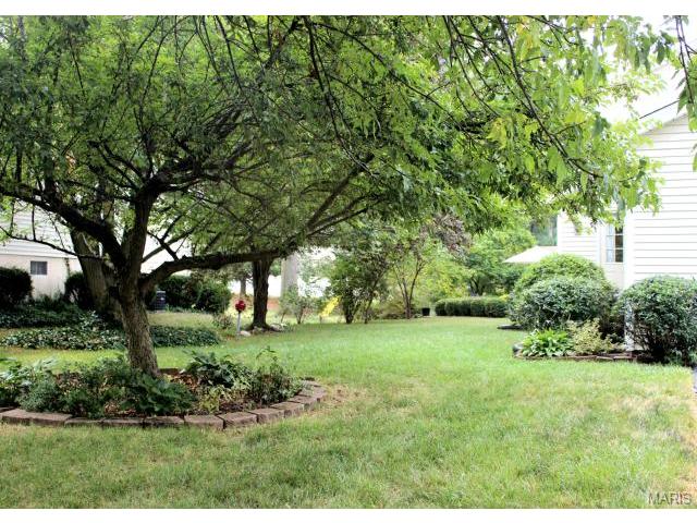 584 Rolling Glen Dr, Ballwin, MO 63011 photo 29