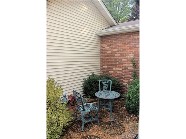 584 Rolling Glen Dr, Ballwin, MO 63011 photo 27