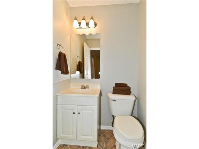 2312 Laredo, O'fallon, MO 63368 photo 14