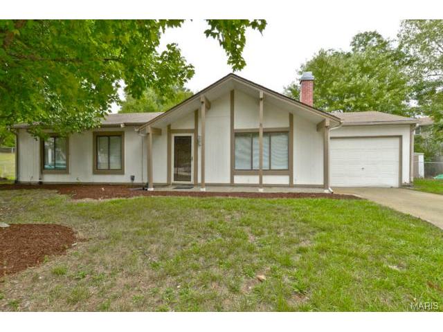 2312 Laredo, O'fallon, MO 63368 photo 1