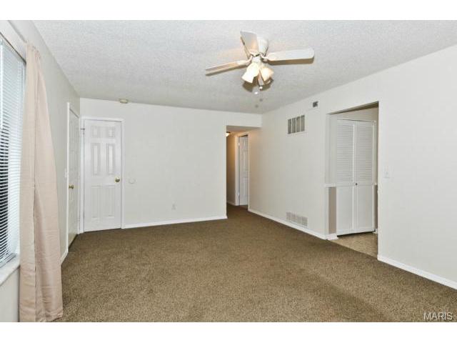 2312 Laredo, O'fallon, MO 63368 photo 5