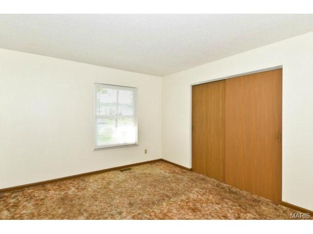 4 Oak Cir, O'fallon, MO 63366 photo 10