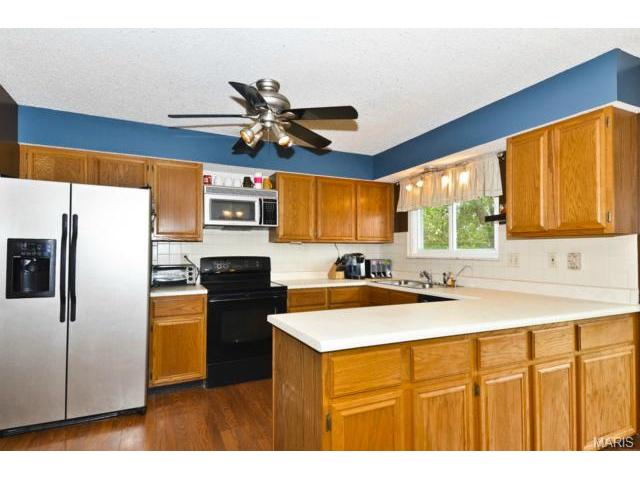 2215 Beckewith Trl, O'fallon, MO 63368 photo 7