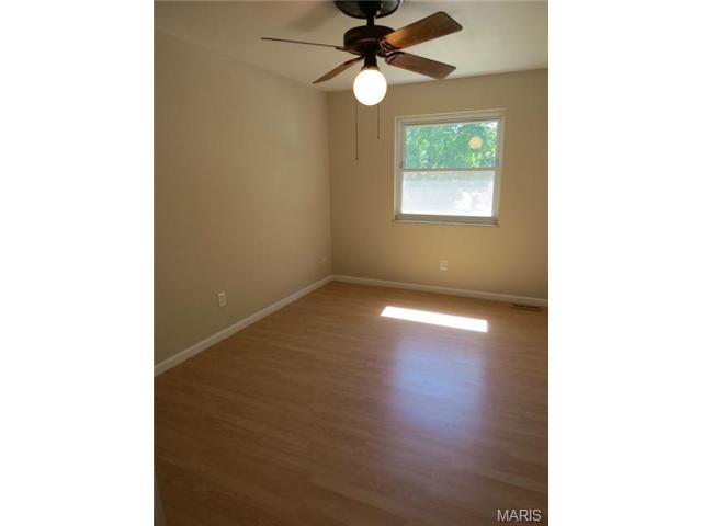 801 Daffodil Ct, O'fallon, MO 63366 photo 9