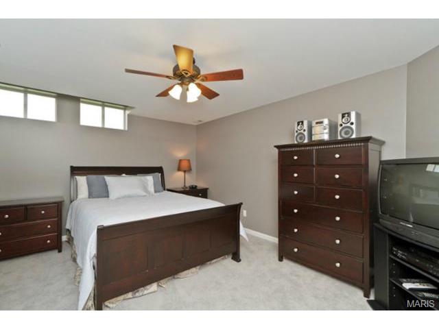 948 Molloy Dr, O'fallon, MO 63366 photo 24
