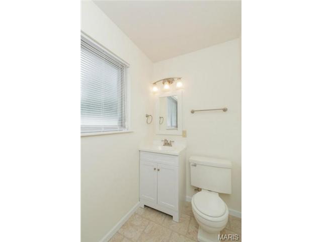 206 Cordes St, O'fallon, MO 63366 photo 9