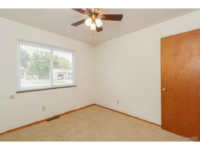 206 Cordes St, O'fallon, MO 63366 photo 17