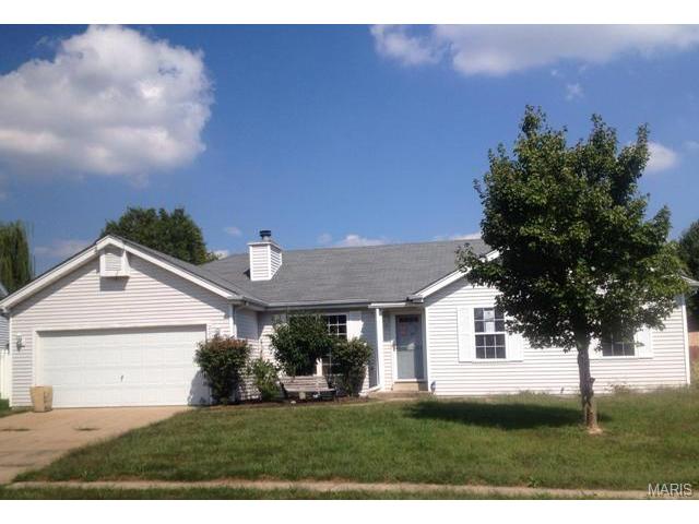 227 Royalltrail Ln, O'fallon, MO 63368 photo 1