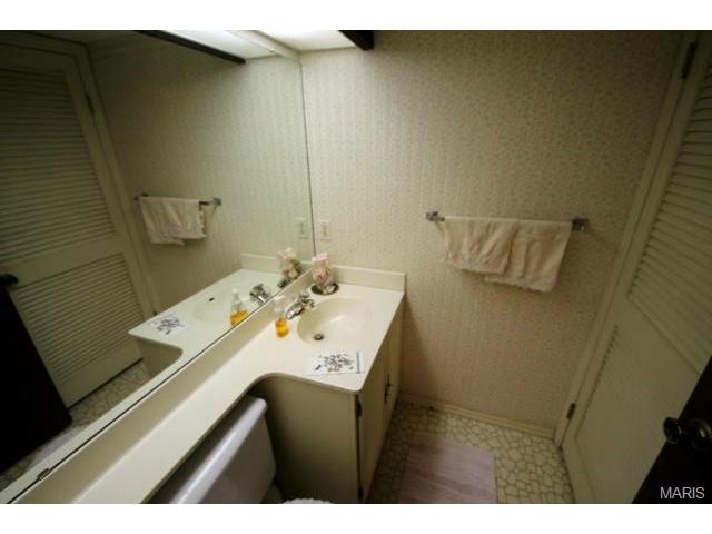 2624 Hampton Rd, Saint Charles, MO 63303 photo 12
