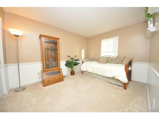 315 Tyndale Dr, O'fallon, MO 63366 photo 14