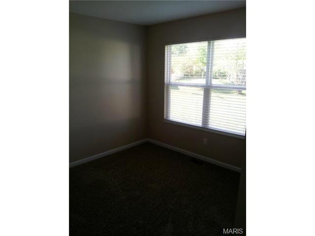 1482 Chambers, O'fallon, MO 63366 photo 13