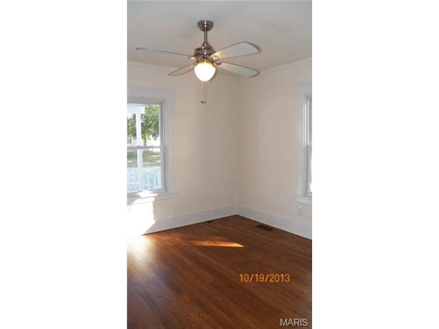 2017 Moore Ave, Saint Charles, MO 63301 photo 6