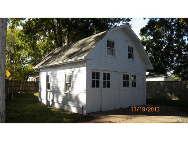 2017 Moore Ave, Saint Charles, MO 63301 photo 23