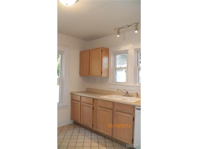 2017 Moore Ave, Saint Charles, MO 63301 photo 12