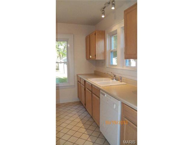 2017 Moore Ave, Saint Charles, MO 63301 photo 13