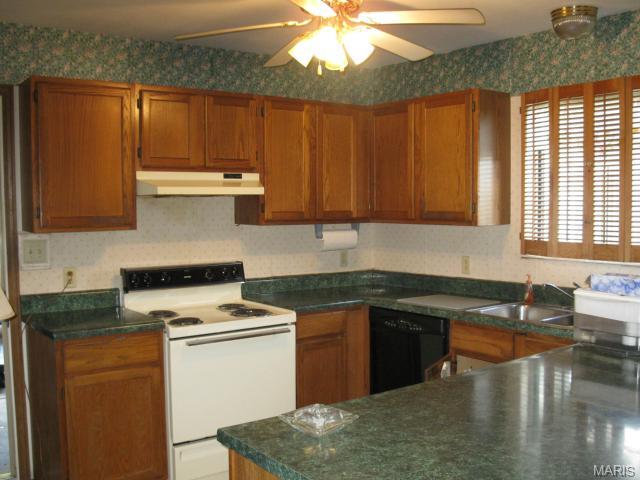 814 Summersong Dr, O'fallon, MO 63366 photo 15