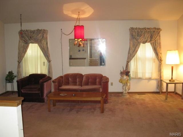 814 Summersong Dr, O'fallon, MO 63366 photo 11