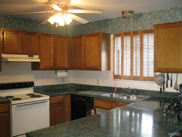 814 Summersong Dr, O'fallon, MO 63366 photo 14