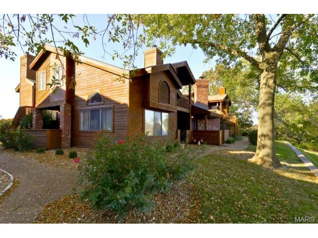 308 Hemingway Ln, Weldon Spring, MO 63304 photo 1