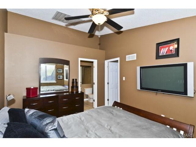 308 Hemingway Ln, Weldon Spring, MO 63304 photo 22