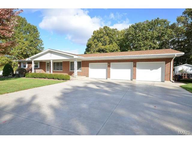 419 Sunset Ln, O'fallon, MO 63366 photo 1