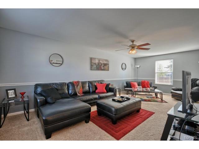 2 Orangewood Ct, O'fallon, MO 63368 photo 8