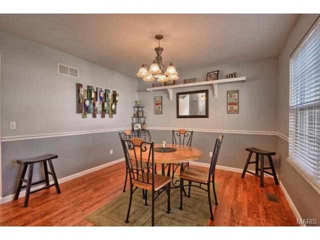 2 Orangewood Ct, O'fallon, MO 63368 photo 6
