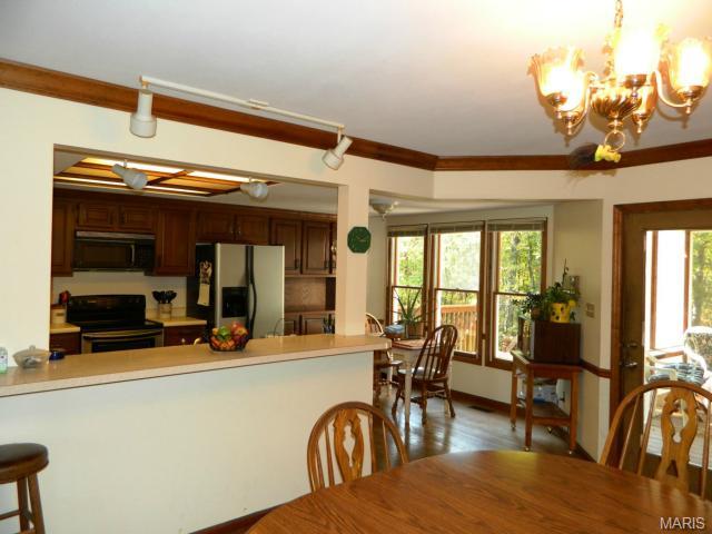 2 Wolf Trail Ct, Defiance, MO 63341 photo 7