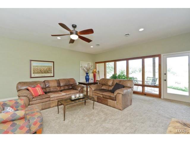 207 Abbey Glen Ln, Weldon Spring, MO 63304 photo 37