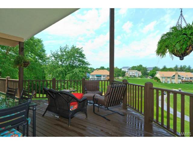 207 Abbey Glen Ln, Weldon Spring, MO 63304 photo 8