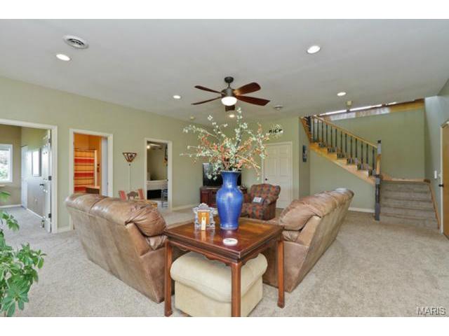 207 Abbey Glen Ln, Weldon Spring, MO 63304 photo 35