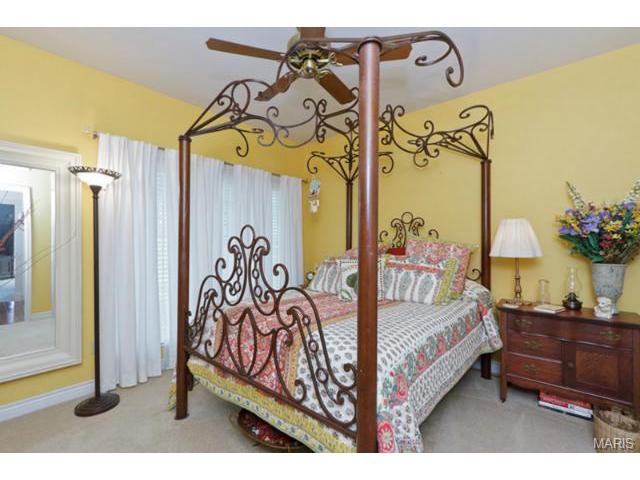 207 Abbey Glen Ln, Weldon Spring, MO 63304 photo 31