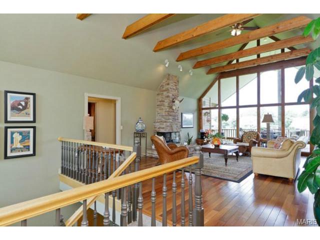207 Abbey Glen Ln, Weldon Spring, MO 63304 photo 4