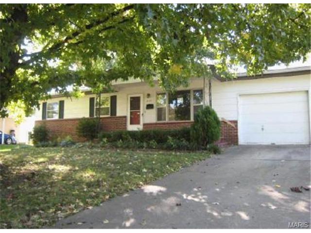 610 Vine St, O'fallon, MO 63366 photo 1