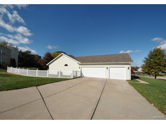 3139 Post Run Dr, O'fallon, MO 63368 photo 6