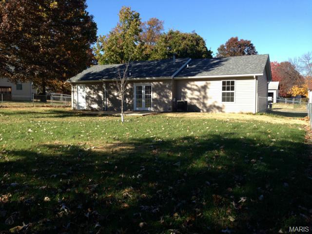 704 Daffodil Ct, O'fallon, MO 63366 photo 18