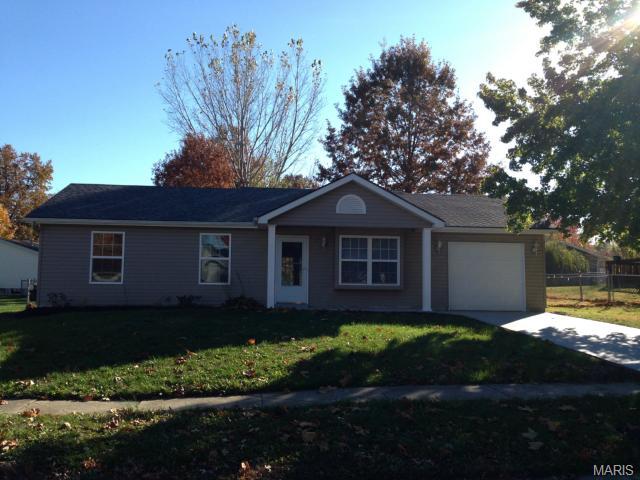 704 Daffodil Ct, O'fallon, MO 63366 photo 1