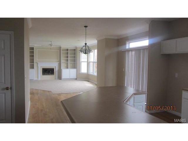 21 Bridgeway Ct, O'fallon, MO 63368 photo 5
